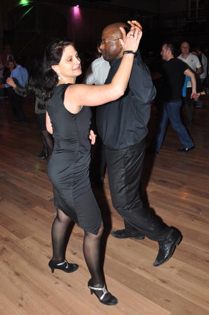min 2014 12 21 station danse 250